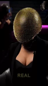 2.500.000 миллиона в месяц. Никто не знает — кроме тебя