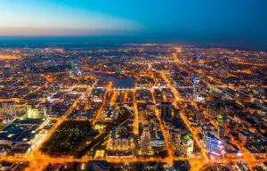 Екатеринбург. Много работы, высокая зарплата.